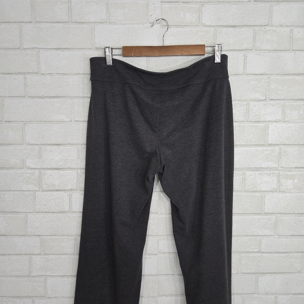 Energy Zone dark gray athletic bottoms - Picture 9 of 12
